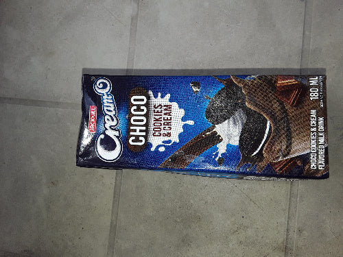 180ml Cream-O Choco Cookies&Cream Flavored Milk Drink