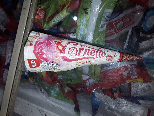 135ml Cornetto Love Rose Strawberry