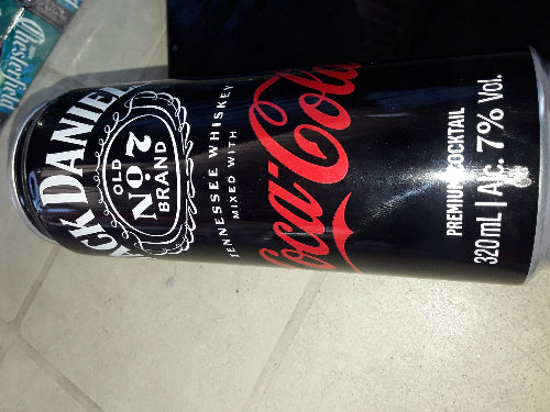 320ml Jack Daniels Tennessee Whiskey Mixed With Coca-Cola