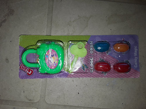 Close/Open Candy Magic