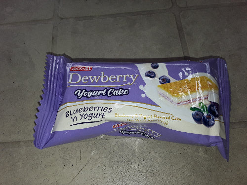 25g Dewberry Yogurt Cake Blueberries n Yogurt